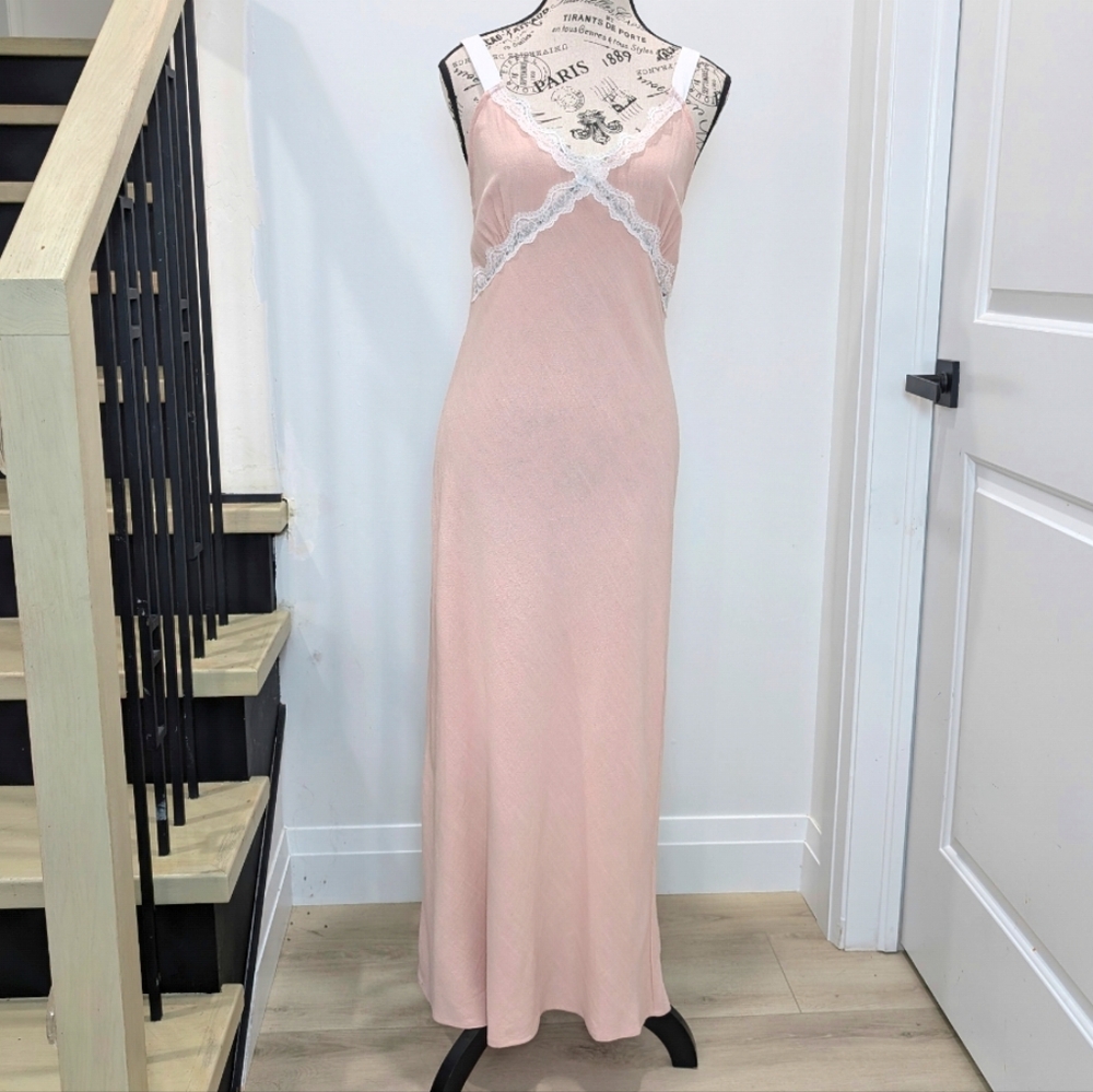 MONTEAU | Women's Light Blush/Peach Linen Blend Lace V-Neck Maxi Dress